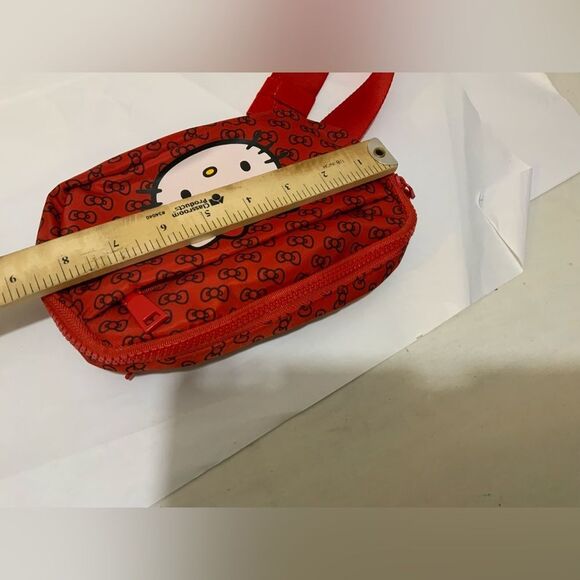NWOT Hello kitty fanny pack red - Picture 4 of 4